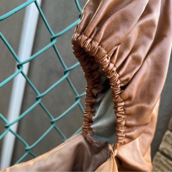 Camel Vegan Faux Leather Cropped Top M - Picture 7 of 14